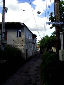 A Parroquia de San Andrés de Zarracós